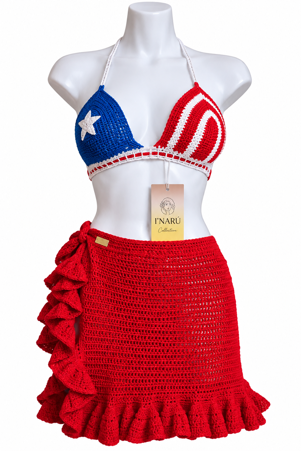Outfit artesanal inspirado en la bandera de Puerto Rico, creado por Betzaida Rodríguez de I'narú Collection